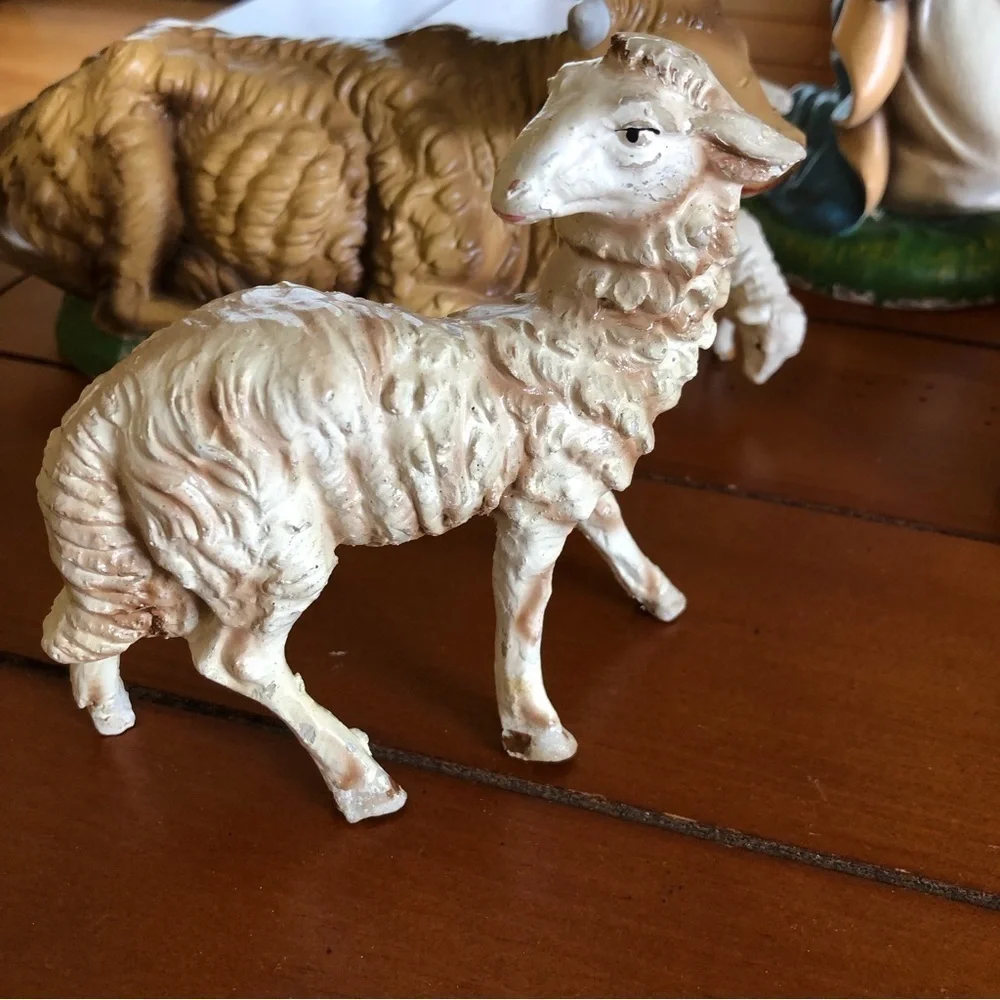 Vintage made in Italy paper mache 11 pc nativity Hummel baby set